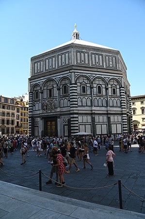 Florence Baptistry, seen from the steps leading to the Cathedral.